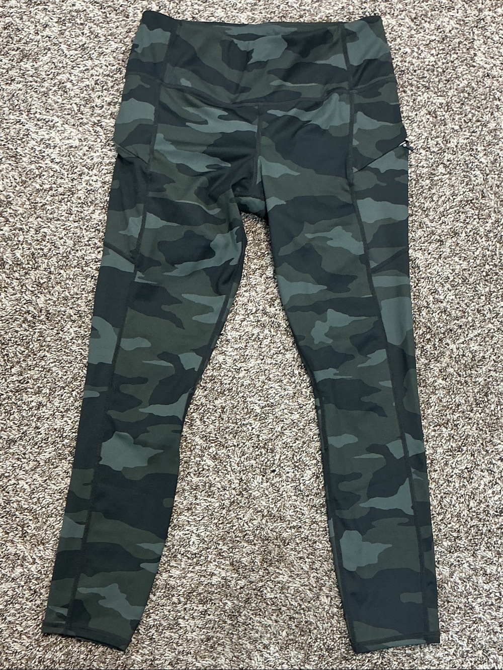 Athleta Green Camo Performance Leggings